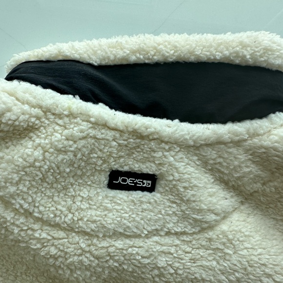 It worn once - Picture 5 of 5